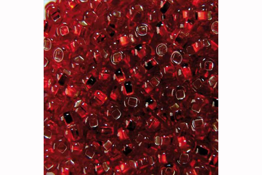 Бісер Preciosa 97090 №10 прозорий срібляста серединка вишневий темний 2,3 мм