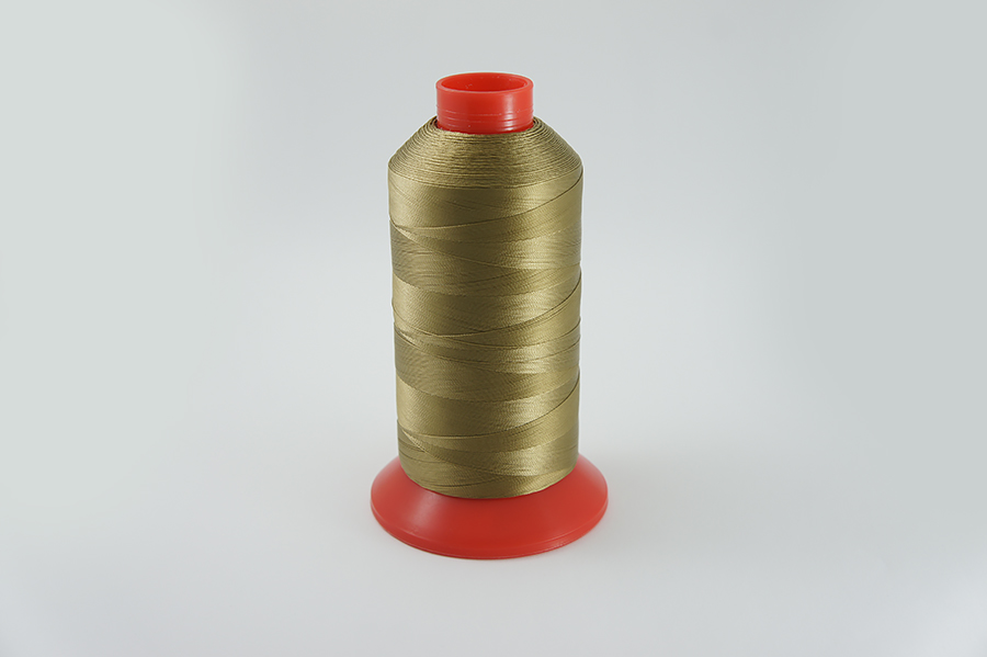 Нитки швейні №40 Barva високоміцні поліестер 100% бежевий хакі 2850 м 7010