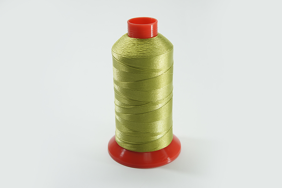 Нитки швейні №20 Barva високоміцні поліестер 100% салатовий яскравий 1400 м 4059