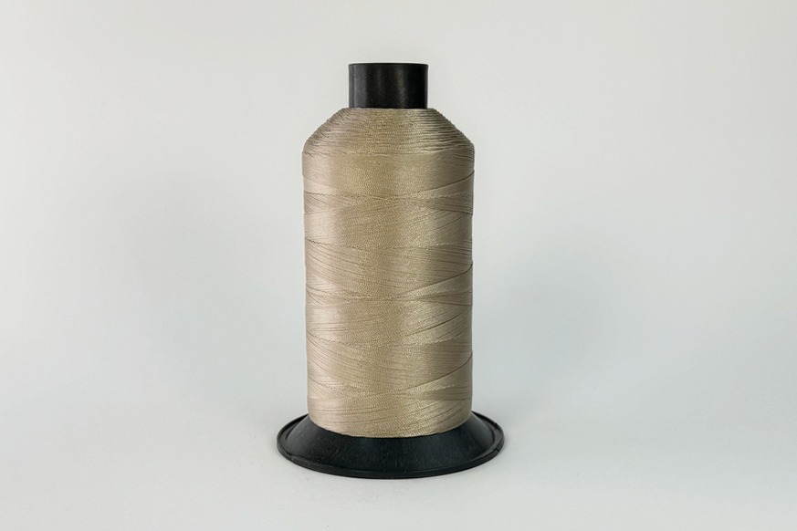 Нитки швейні №40 Barva високоміцні поліестер 100% бежевий світлий 2850 м 7014
