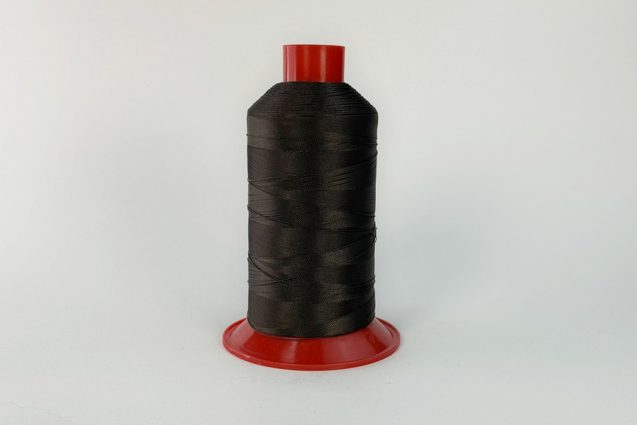 Нитки швейні №40 Barva високоміцні поліестер 100% коричневий темний 2850 м 7019