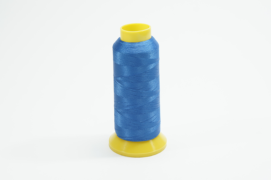 Нитки вишивальні MH 2742 м поліестер 100% блакитний яскравий 5849