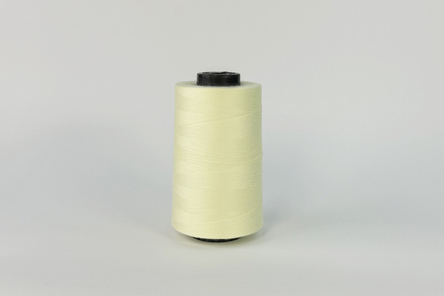 Нитки швейні №40/2 Barva штапельні поліестер 100% жовтий блідий 5000 м 3027