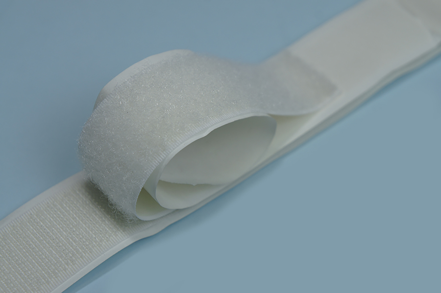 Застібка 25 мм клейова MH комплект білий