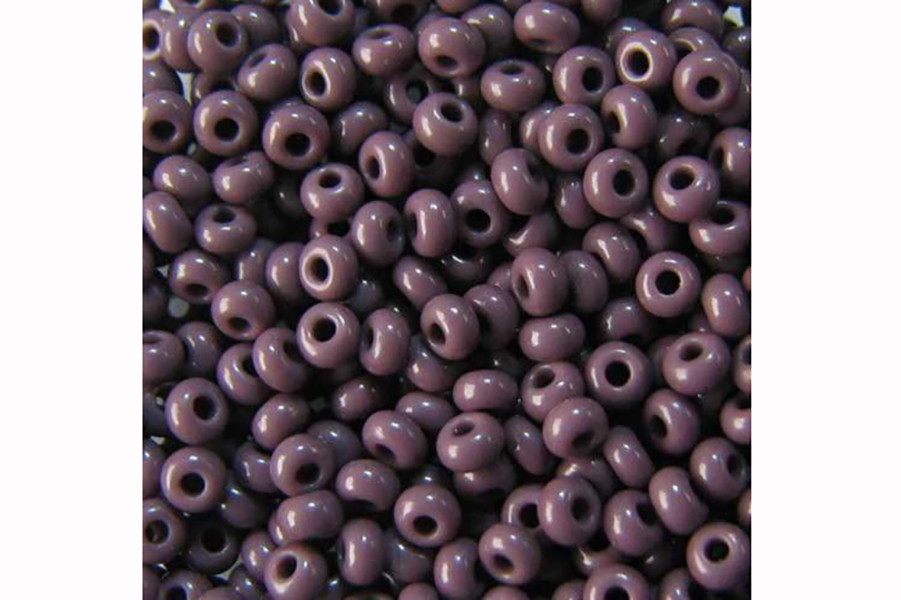 Бісер Preciosa 23040 №10 непрозорий натуральний бузковий яскравий 2,3 мм