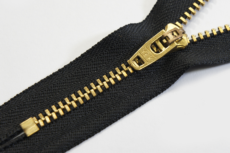 Блискавка YKK Тип 3, нероз'ємні чорний 12 см YGRC-12-580-GSN8