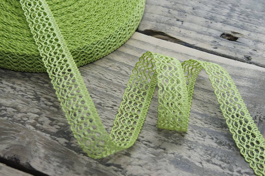 Мереживо бавовна 20 мм Лента салатовий кислотний