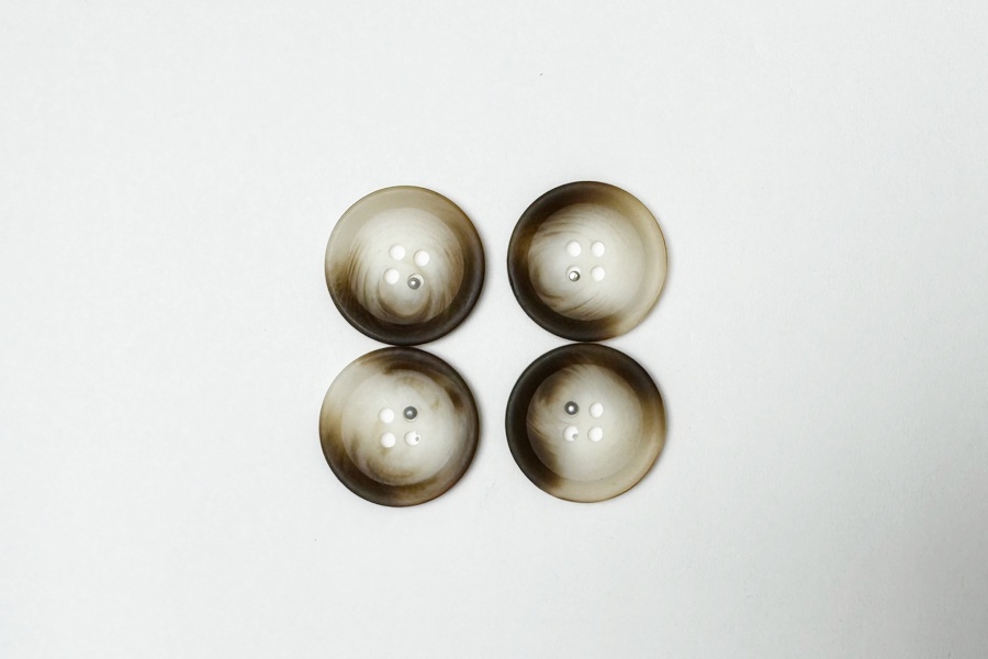 Гудзик 23 мм Mertbutton 4 отвори класичний різнокольоровий 2607-36-15