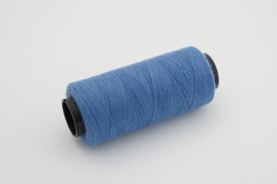 Нитки швейні №40/2 Barva поліестер 100% волошковий світлий 250 м 2038