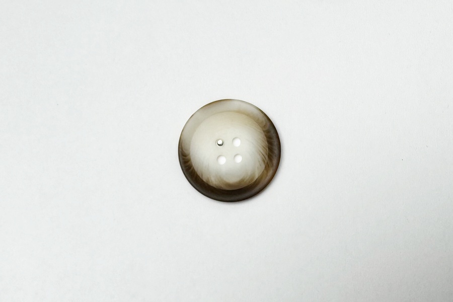 Гудзик 25 мм Mertbutton 4 отвори класичний різнокольоровий FNL-304-40-4