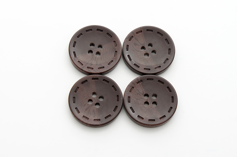Гудзик 28 мм Mertbutton 4 отвори класичний шоколадний