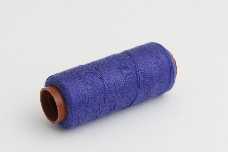 Нитки швейні №28/2 Barva поліестер 100% бузковий фіолетовий 200 м 2074