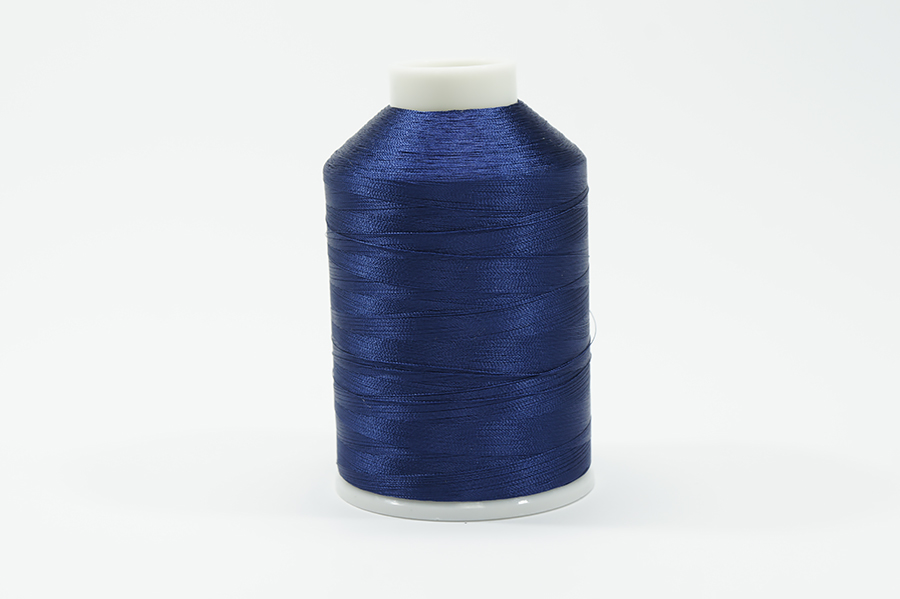 Нитки вишивальні Royal 5000 м віскоза 100% синій темний С137-120-5000