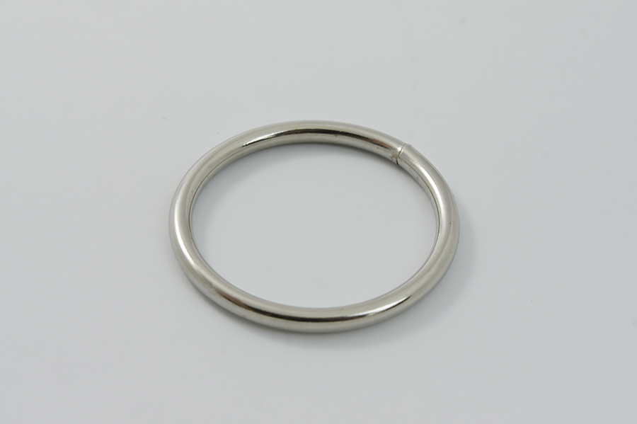 Кільце 40х4 нікель зварне Castiglioni 40 мм