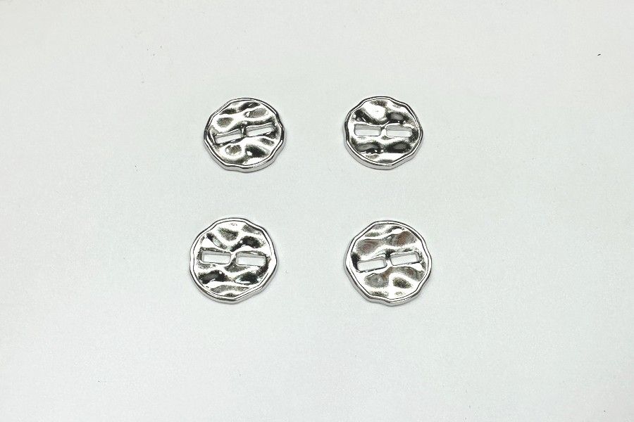 Гудзик 18 мм Mertbutton 2 отвори нікель SMB-280