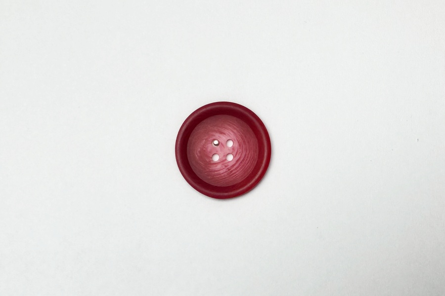 Гудзик 28 мм Mertbutton 4 отвори класичний різнокольоровий 2607-44-15