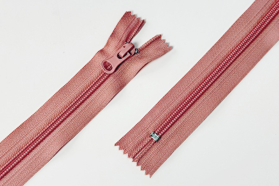 Блискавка MH Тип 5 рожевий персиковий 18 см