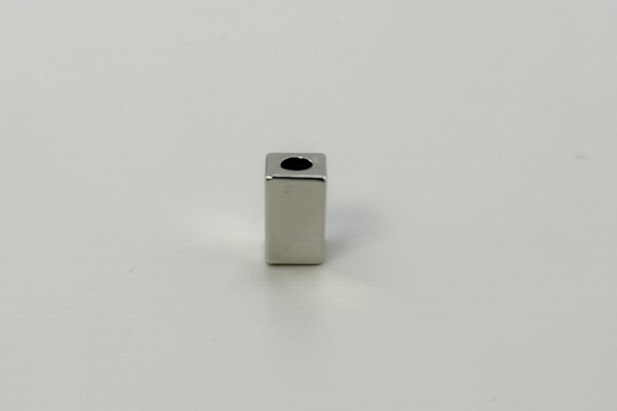 Наконечник для шнура 7х12 мм Mertbutton одинарний нікель