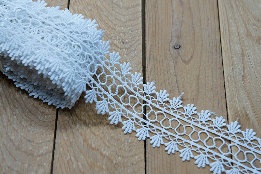 Мереживо гіпюр 50 мм Mertbutton білий GB16-50-whit