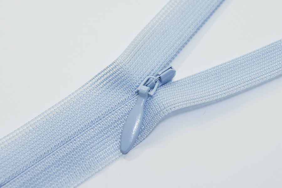 Блискавка YKK Тип 2 блакитний світлий 60 см CHC-60-351-DA