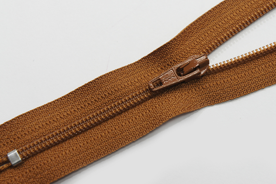 Блискавка YKK Тип 3 рудий 18 см CFC-18-079-DA