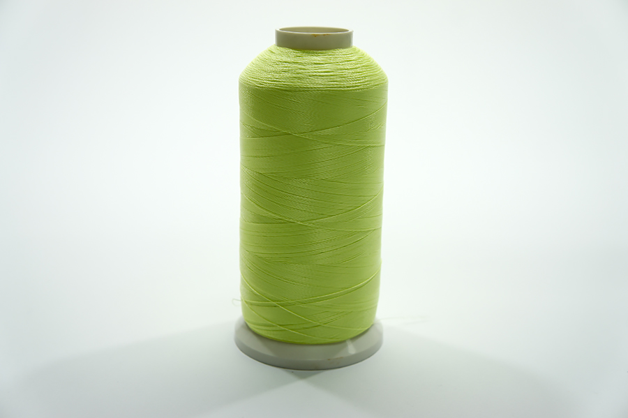 Нитки вишивальні MH 4000 м флуоресцентні поліестер 100% салатовий яскравий 904