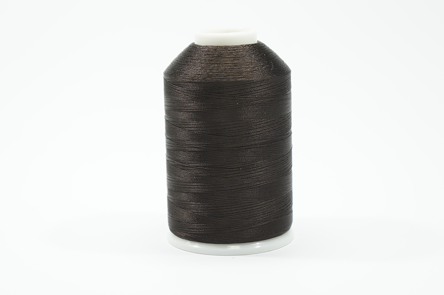 Нитки вишивальні Royal 5000 м віскоза 100% коричневий дуже темний С277