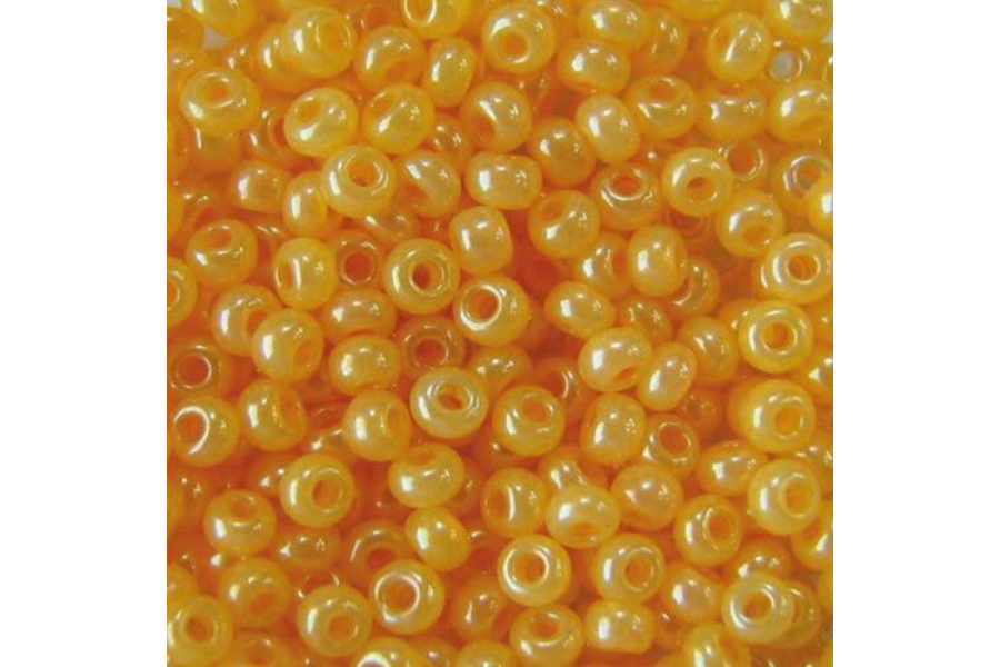 Бісер Preciosa 17383 №10 алебастр кольоровий жовтий канарейковий 2,3 мм