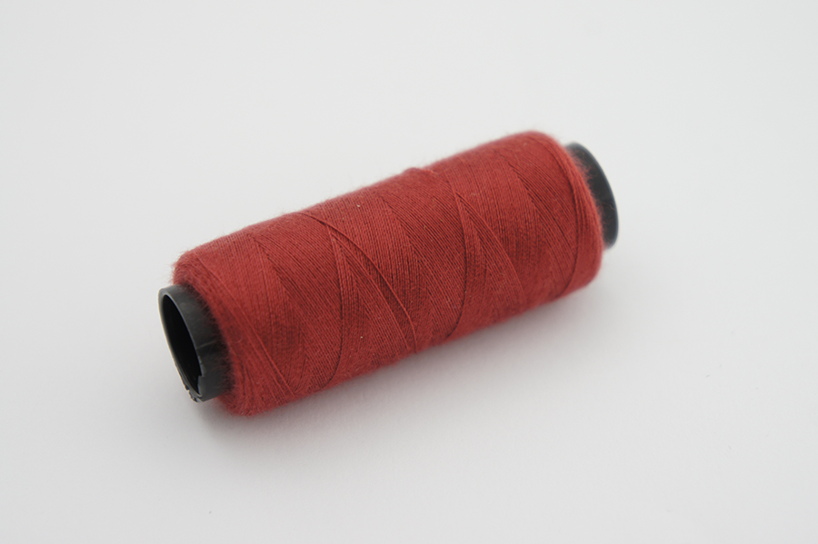 Нитки швейні №40/2 Barva поліестер 100% червоний яскравий 250 м 6081