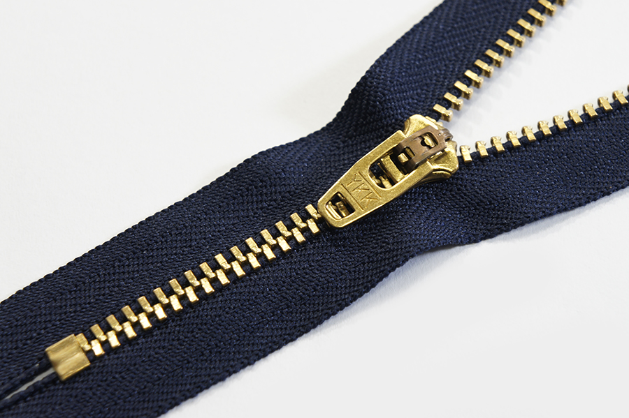 Блискавка YKK Тип 3, нероз'ємні синій темний 18 см YGRC-18-058-GSN8