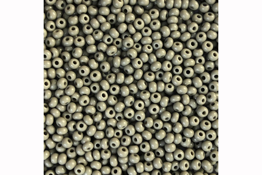 Бісер Preciosa 43020 №10 непрозорий натуральний хакі світлий 2,3 мм