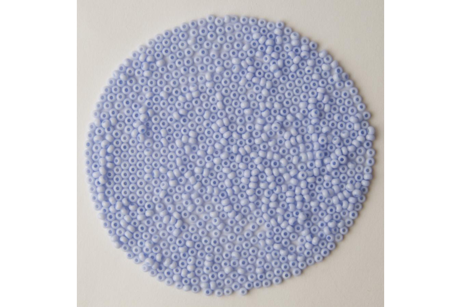 Бісер Preciosa 03231 №10 крейда кольоровий блакитний світлий 2,3 мм