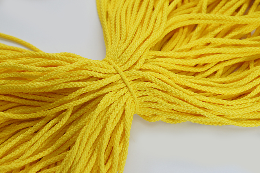 Шнур 4.0 мм для взуття 1-35 жовтий