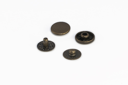 Кнопка 10 мм VT2 неірж. NS New Star пробивна, нержавіюча стара латунь