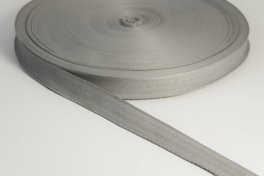 Стрічка кіперна 25 мм ушкова сірий світлий