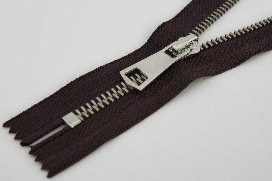 Блискавка MH Тип 5, нероз'ємні коричневий темний 18 см 5MCE-018-868-nik