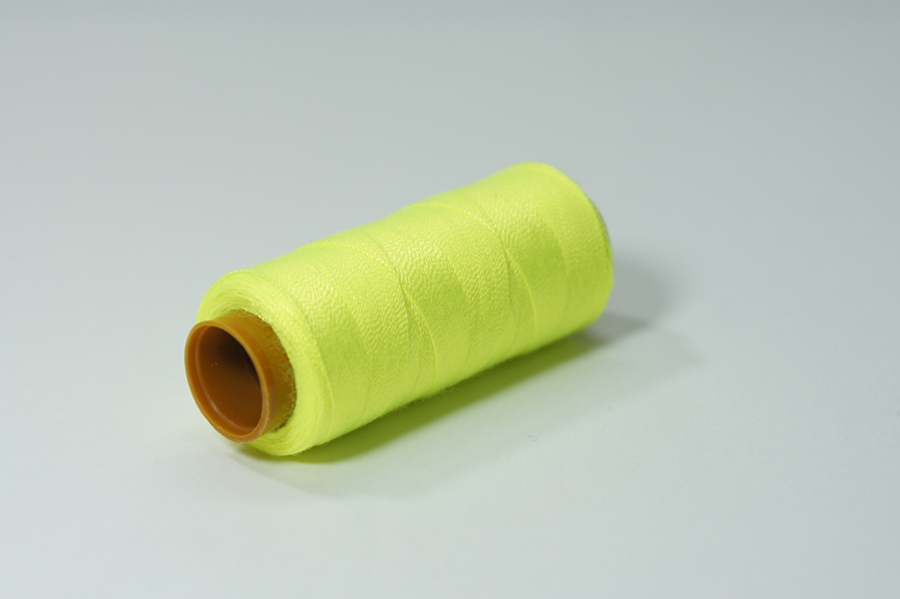 Нитки швейні №28/2 Barva поліестер 100% салатовий кислотний 200 м 3015