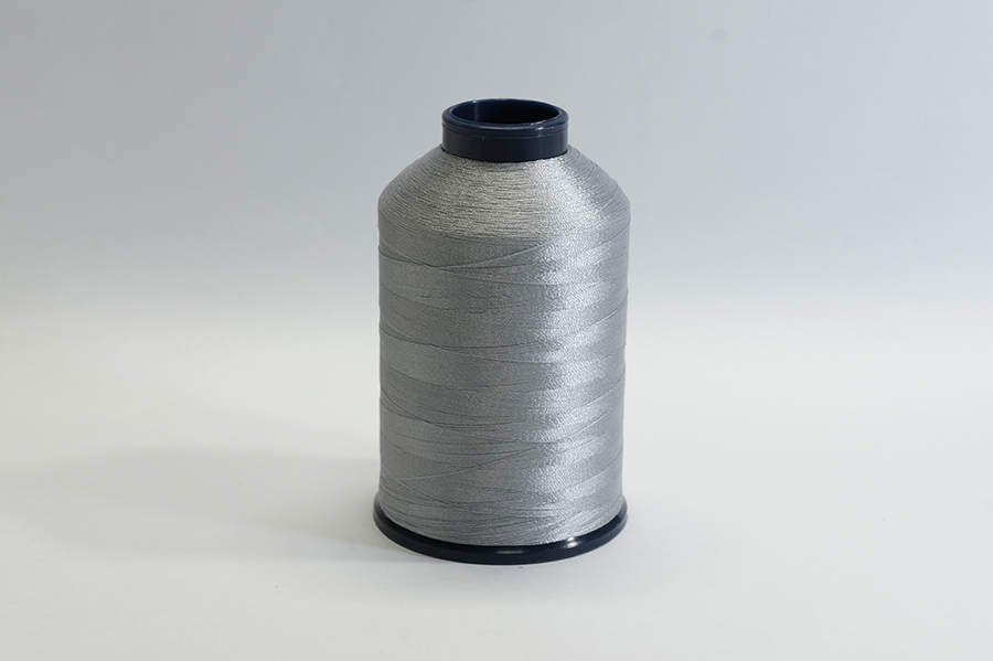 Нитки вишивальні Royal 5000 м поліестер 100% сірий світлий Р164-120-5000ПЕ