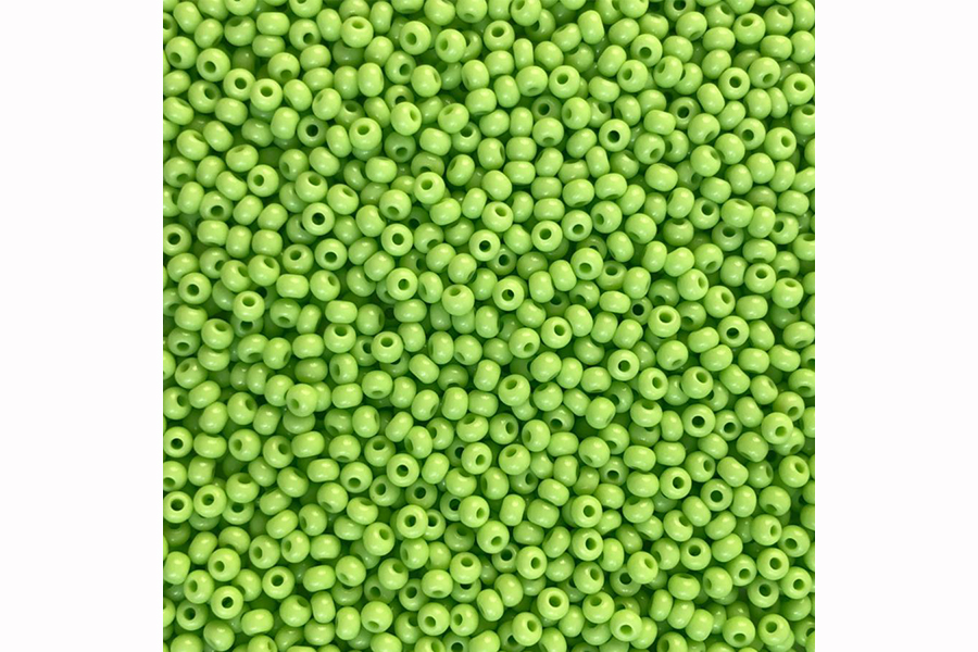 Бісер Preciosa 53410 №10 непрозорий натуральний зелений світлий 2,3 мм