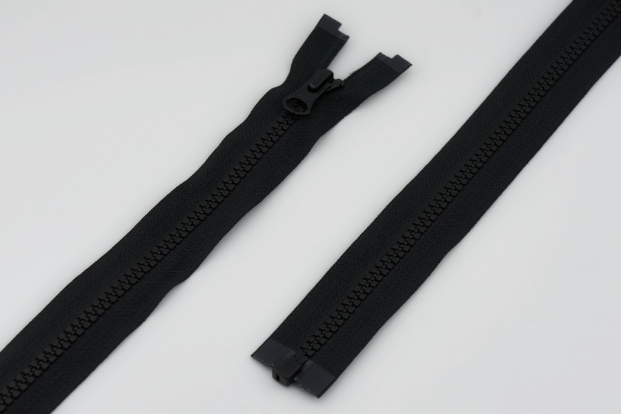 Блискавка YKK Тип 5, 1 замок чорний 50 см