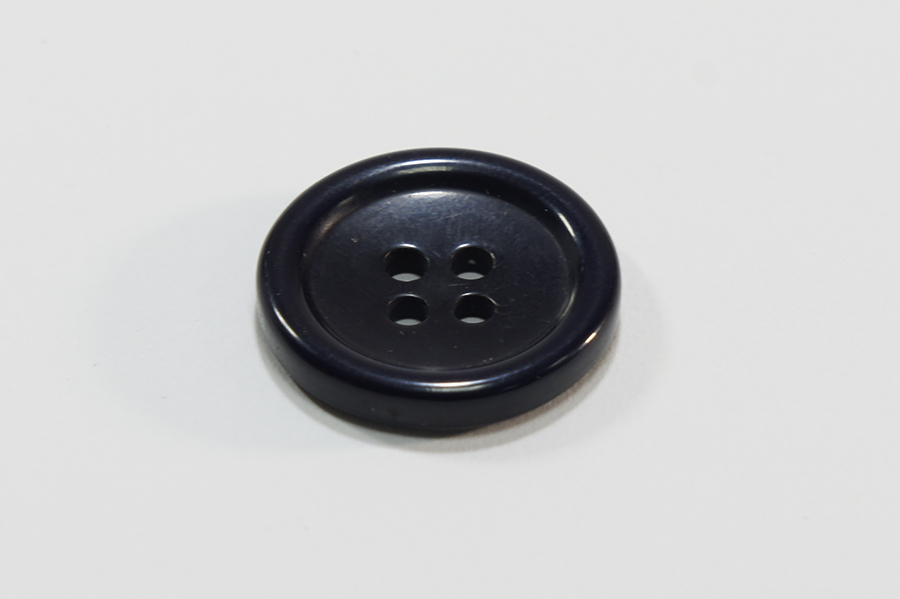 Гудзик 15 мм Mertbutton 4 отвори однотонний синій темний ВР-179