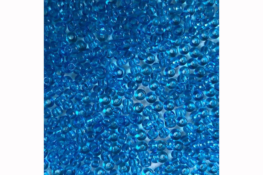 Бісер Preciosa 60030 №10 прозорий кольоровий блакитний яскравий 2,3 мм