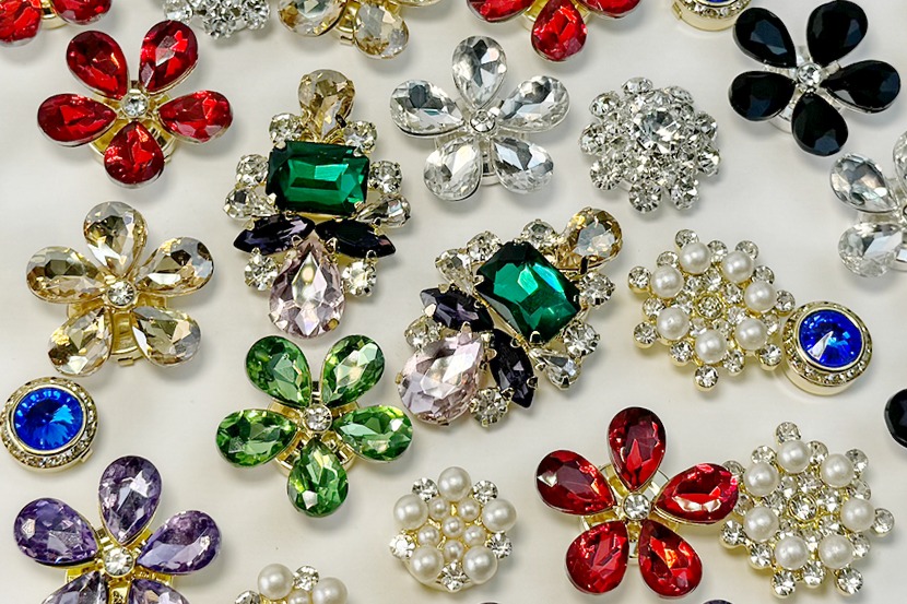 Прикраси для одягу